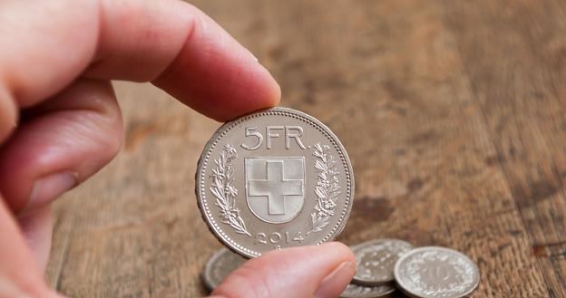 Słowenia: Sąd unieważnił kredyt denominowany we frankach /&copy;123RF/PICSEL