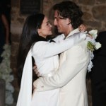 Włochy Ślub Dove Cameron i Damiano Davida we Włoszech. Panna młoda wybrała garnitur zamiast sukni