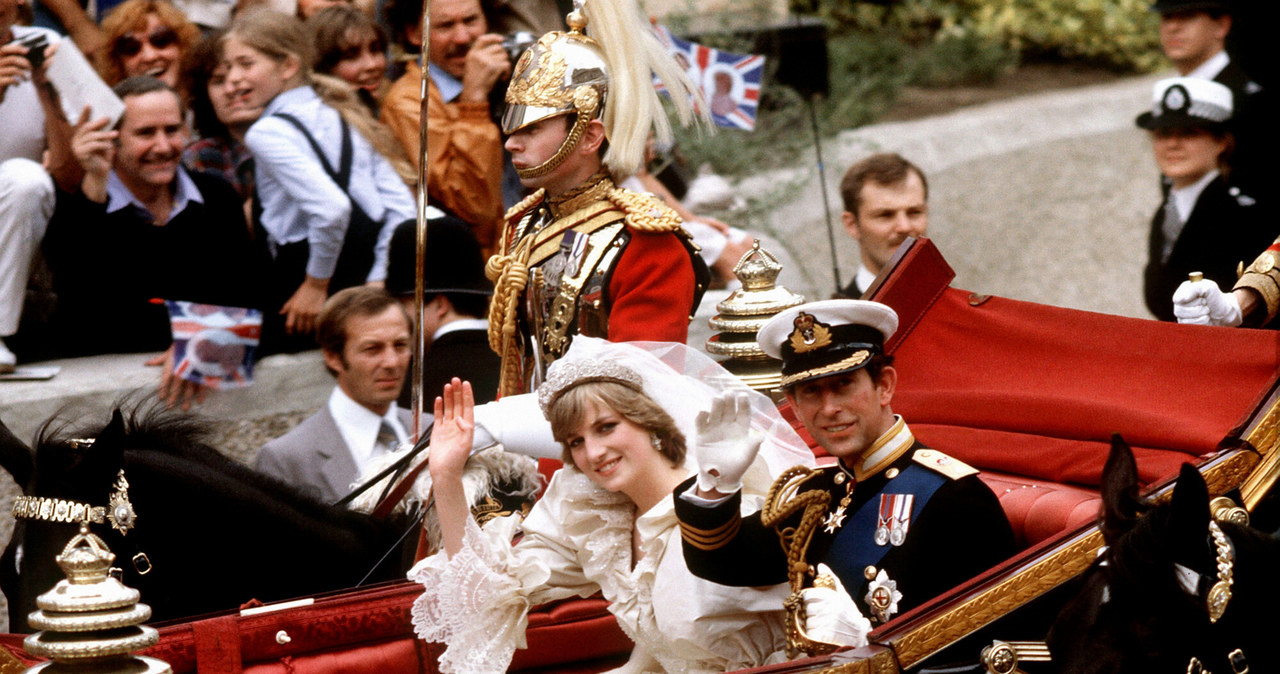 Ślub księżnej Diany i księcia Karola był wielkim wydarzeniem /EastNews /East News
