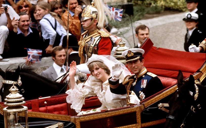 Ślub księżnej Diany i księcia Karola /East News
