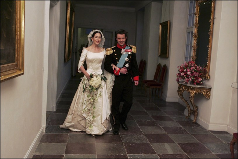 Ślub księżnej Marii i księcia Fryderyka śledziły miliony /	Pool BENAINOUS/TRAVERS/DUCLOS / Contributor /Getty Images
