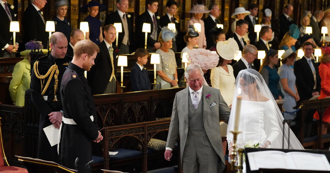 Ślub Meghan Markle i księcia Harry'ego. Książę Karol prowadził księżną do ołtarza. /WPA Pool / Pool /Getty Images
