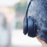 Słuchawki i smartwatche pod lupą UOKiK. Stwierdzono nieprawidłowości