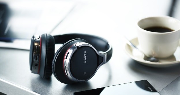 Słuchawki Sony MDR-10RBT /materiały prasowe