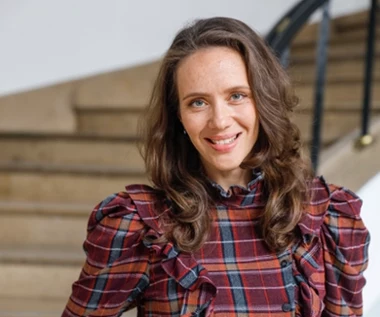 "Sługa narodu": Hanna Konarowska-Nowińska o serialu i zgranej patchworkowej rodzinie
