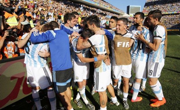 "Słupek Boga" uratował Argentyńczyków