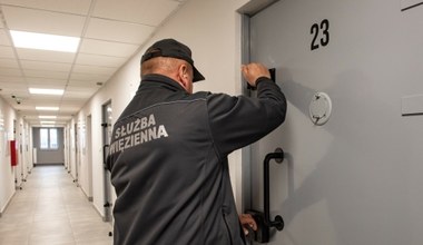 Służba Więzienna szuka pracowników. Ile zarabia strażnik w więzieniu?