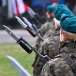 Służba wojskowa ponownie obowiązkowa? Szef BBN: Musimy ją odwiesić