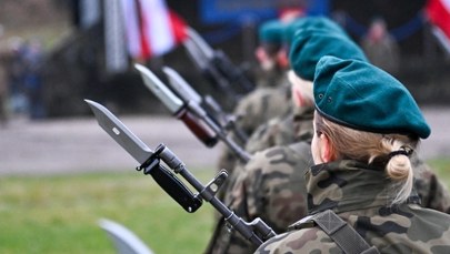Służba wojskowa ponownie obowiązkowa? Szef BBN: Musimy ją odwiesić