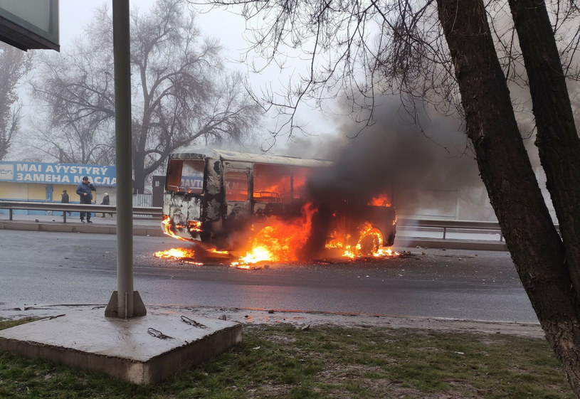 Służby brutalnie pacyfikują protesty w Kazachstanie /AA/ABACA/Abaca /East News