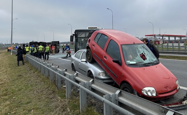 Służby ćwiczyły na autostradzie A1. Scenariusz zakładał poważny wypadek