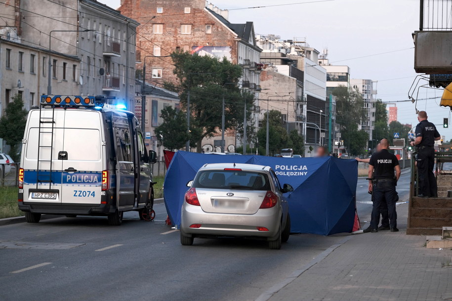 Służby na miejscu wypadku /Mateusz Marek /PAP