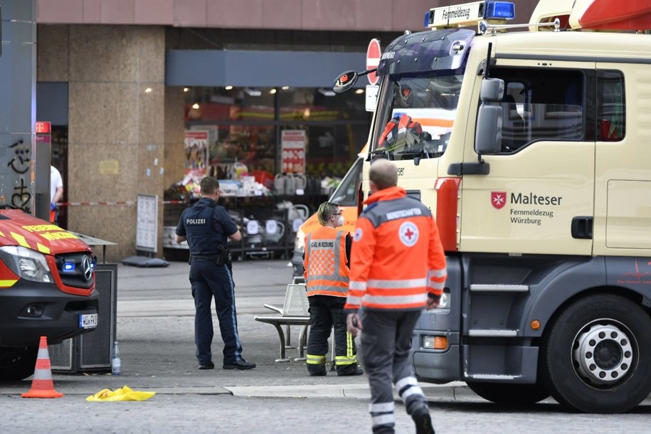 Służby przekazały, że nie ma już zagrożenia /NEWS5/ BAUERNFEIND /PAP/EPA