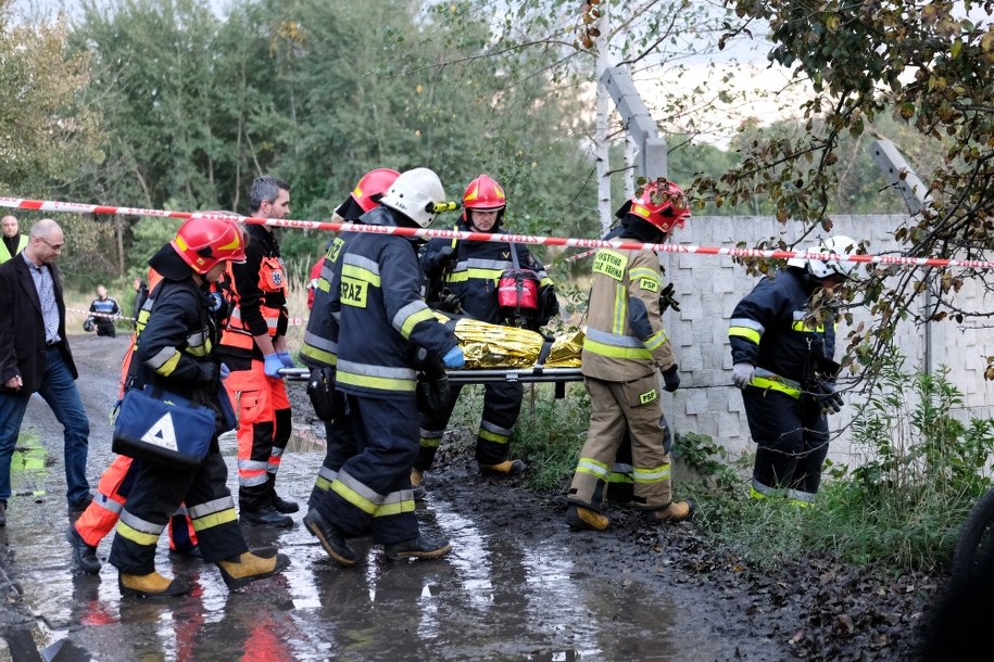 Służby ratunkowe na terenie KWK Bielszowice Ruch Wygoda w Mikołowie / 	Andrzej Grygiel    /PAP