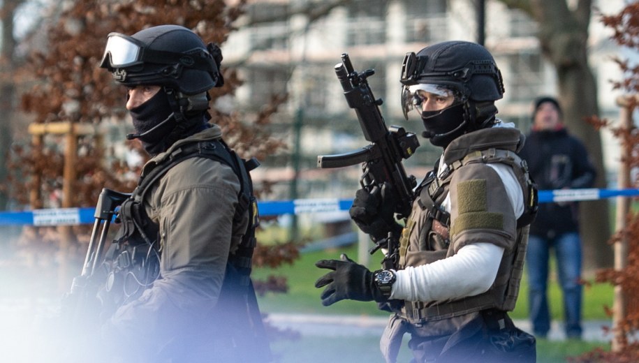 Służby w Ostrawie /LUKAS KABON /PAP/EPA