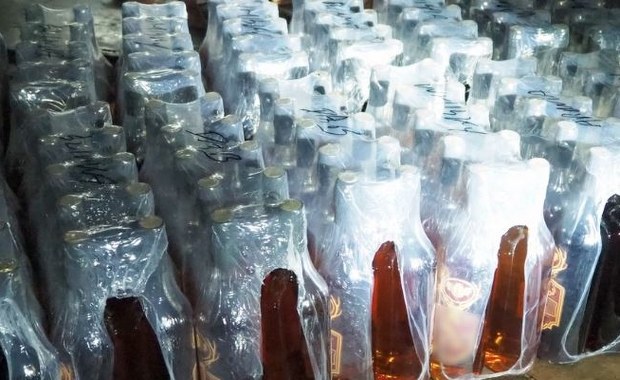 Służby zlikwidowały bimbrownię 