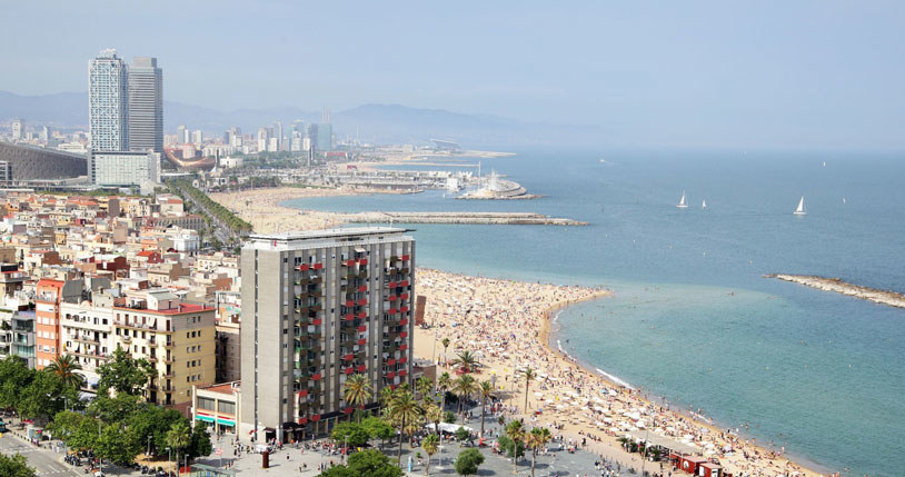 Słynna Barceloneta /123RF/PICSEL
