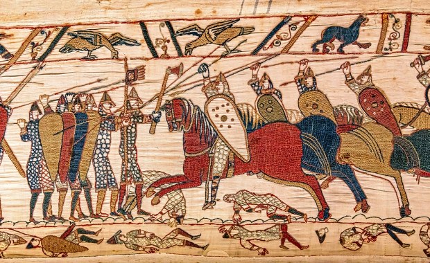 Słynna tkanina przedmiotem umowy Francuzów i Anglików. To będzie przebojowa wystawa