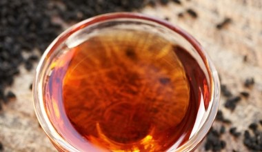 Smak ma średni, ale moc wielką. Wybitny olej dla serca, na odchudzanie i piękną skórę