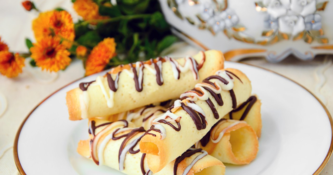 Smakowite ciasteczka do kawy lub herbaty /artcookstudio /123RF/PICSEL