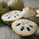 Smakuje jak połączenie banana, mango i truskawek. Czy to najzdrowszy owoc świata?