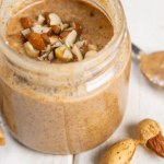 Smarowidło pełne witaminy E, białka i minerałów. To hit na sklepowych półkach