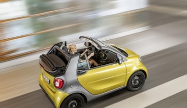 Smart Fortwo Cabrio nadjeżdża