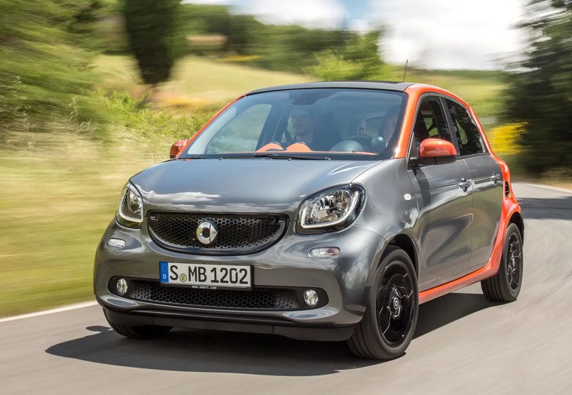 Smart Fortwo ED ze względu na znikomy zasięg (do 100 km) nadaje się tylko do miasta /Informacja prasowa