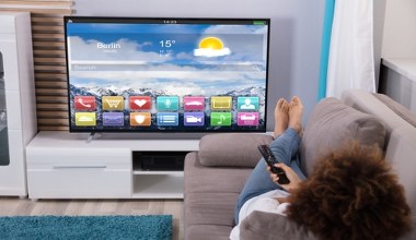 Smart TV muli przy oglądaniu Netflixa? Sprawdź to proste rozwiązanie
