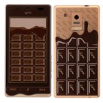 Smartfon wyglądający jak tabliczka czekolady