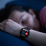 Smartwatch pokazuje, że źle śpisz? Lekarze mówią o nowej obsesji