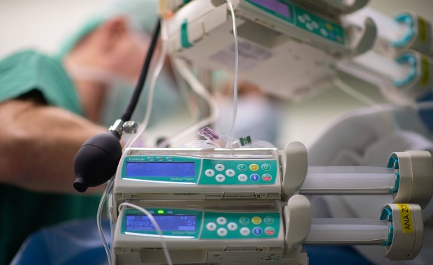 Śmierć 30-latki w Pszczynie. Władze powiatu: Wyniki kontroli są dla szpitala surowe