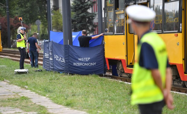 Śmierć czterolatka na torach. Motorniczy usłyszał zarzuty