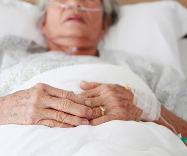 Śmierć nie trwa kilku sekund. Zwiastuny, które świadczą o zbliżającym się końcu życia