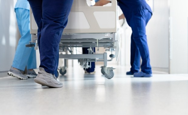 Śmierć niemowlaka w Wielkopolsce. Prokuratura czeka na wyniki sekcji zwłok