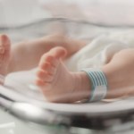 Śmierć pięciomiesięcznego chłopca. Szokujące ustalenia biegłych