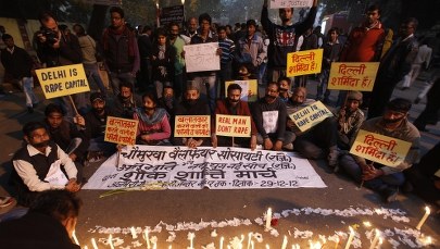 Śmierć za zbiorowy gwałt na studentce? Sześciu mężczyzn z zarzutami