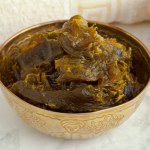 Śmierdzi, ale świetnie działa na skórę. W mig usuwa trądzik i łupież