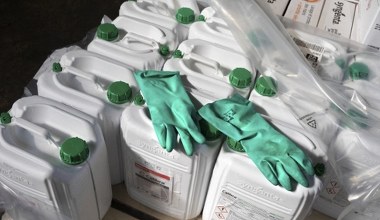 Śmiertelna trutka zabiła Niemców na wczasach. Używają jej m.in. na pluskwy 