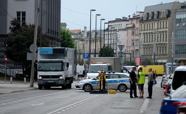 Śmiertelne potrącenie 19-latki w Katowicach. Policjanci zawieszeni po wycieku zdjęcia