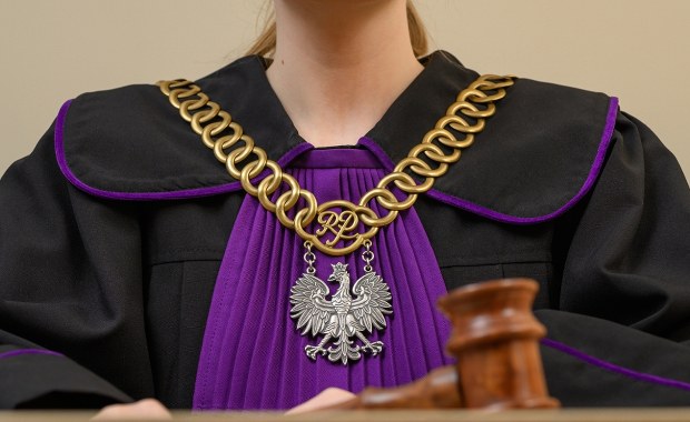 Śmiertelnie potrącił na pasach nianię z dzieckiem. Sąd zdecydował ws. kierowcy