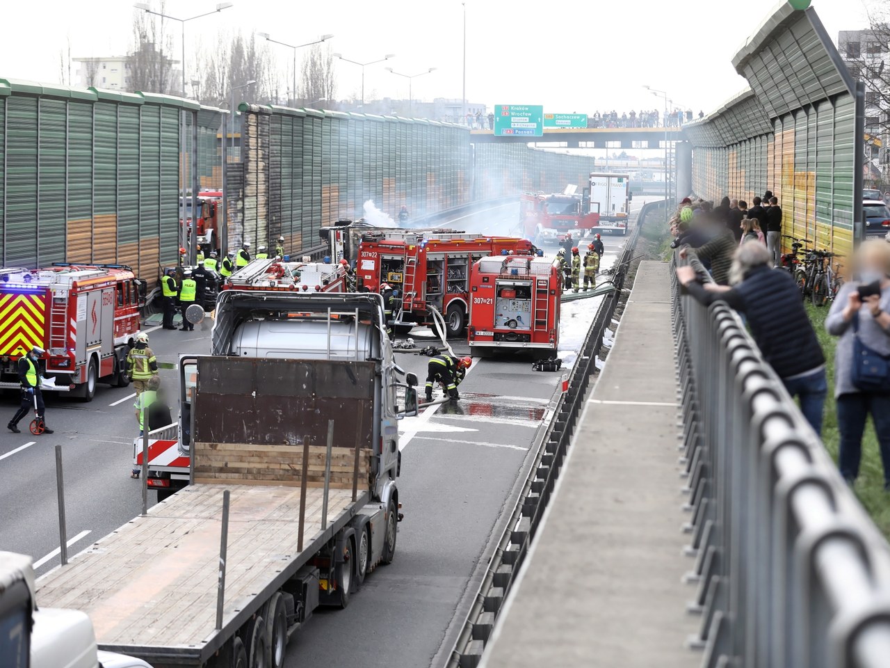 Tragiczny Wypadek Na S8 Na Bemowie Zginal Kierowca Ciezarowki Rmf 24