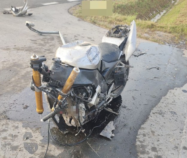 Śmiertelny wypadek w Płusach. Motocyklista zginął na miejscu /Lubelska Policja /