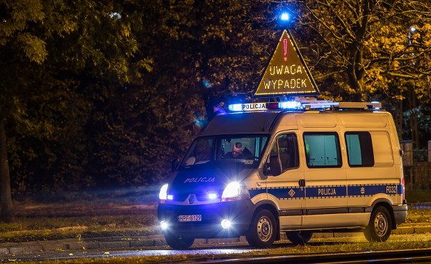 Śmiertelny wypadek w Zakopanem. Kierowca auta wjechał w drzewo