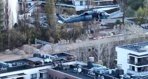 Śmigłowiec nad Warszawą, kontrterroryści na dachu. Nowe informacje