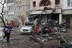 Śmigłowiec spadł przy przedszkolu pod Kijowem, w katastrofie zginęło kierownictwo MSW