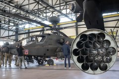 Śmigłowiec uderzeniowy AH-64E