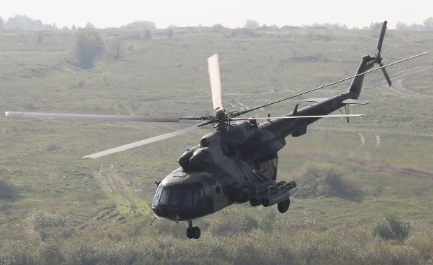 Śmigłowiec uderzył w zbocze góry. Wśród ofiar są dzieci