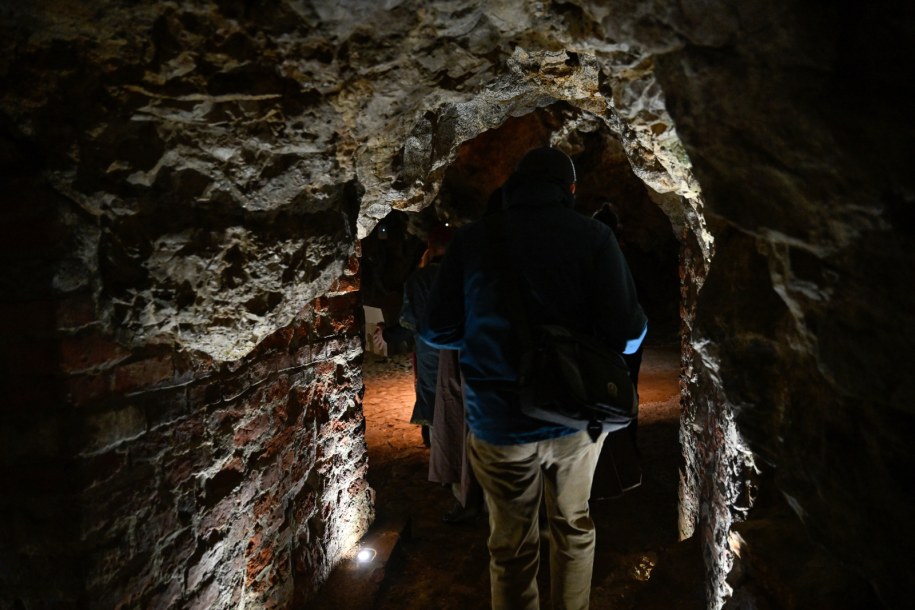 Smocza Jama po remoncie /Art Service /PAP