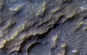"Smocze łuski" na Marsie
